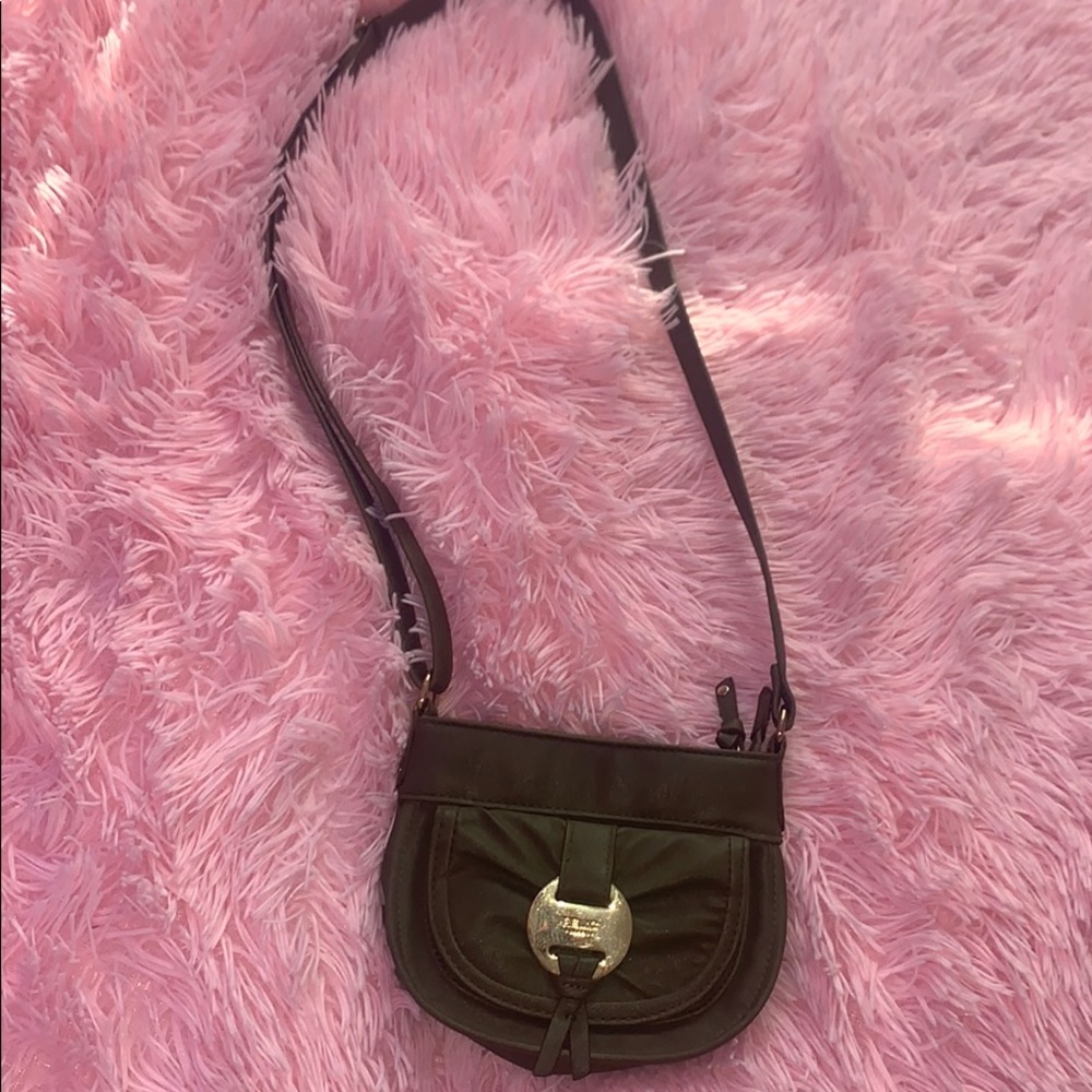 Green purse